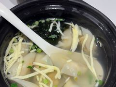 -馋三尺蟹粉小笼(人民广场店)