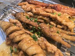 -老街烧烤(华中农业大学梧桐路步行街店)