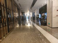 -上海虹桥西郊假日酒店