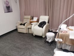 -涂tu指甲日式美甲美睫店