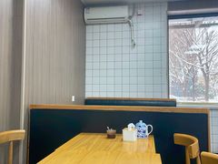 -陇上全荟兰州传统牛肉面(延吉路店)