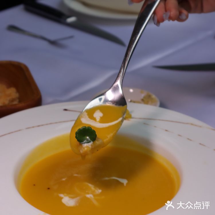 约会表白场地🌟麦牛排三里屯店