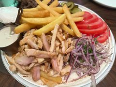 烤肉拼盘-ELI FALAFEL Lebanese&Mediterranean黎巴嫩美食(富城路店)