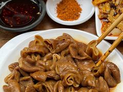 -朱大嘴肥肠血旺(福字街店)