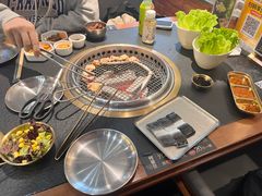 -何发发和牛烧肉·鳗鱼榴莲放题自助(乐峰广场店)