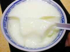 冻双皮奶-百花传统甜品店(原址店)