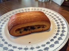-VERIE BAKEHOUSE