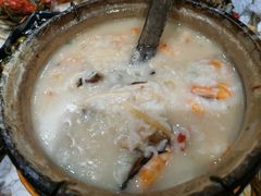 -云晓光头烧烤吧(川沙绿地店)