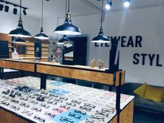-罗伯特眼镜·蔡司官方授权(罗湖国贸店)