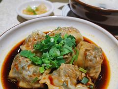 越式烧汁云吞-聚鲜港（五洞）牛肉自选火锅