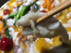 -山城外·非遗酸菜鱼(新都汇融店)
