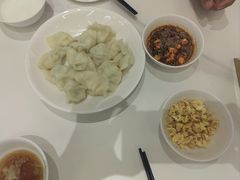 -东方饺子王(新奥购物中心店)