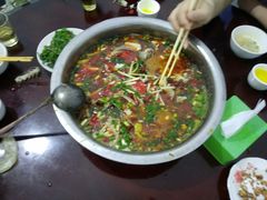 -乐荣鱼庄(建设路)