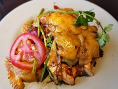 -大头虾越式风味餐厅(光明广场店)