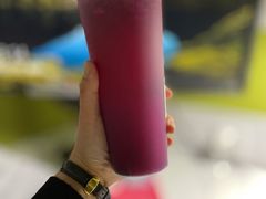 满杯火龙果-猫姐私人烘培定制