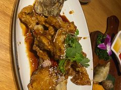 -暹罗酒肆泰餐厅酒吧