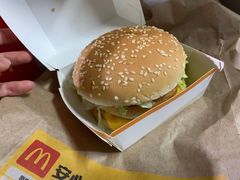 -麦当劳(中山公园龙之梦店)