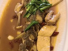 -赶海部落海鲜城(海阳路店)