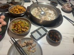 -喃喃椰·糟粕醋·椰子鸡火锅(七堡花园店)