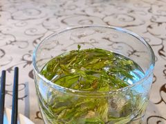 龙井茶-一江春水·杭帮臻宴