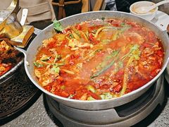 -万重锦·人文川菜馆(骡马市店)