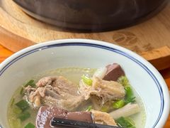 -九道菜有鸡鱼头(石鼓路店)