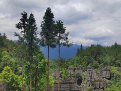 -梭布垭石林景区