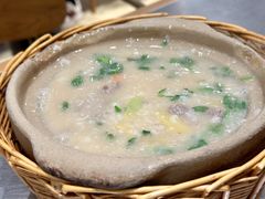 -潮界(LU·ONE凯德晶萃广场店)