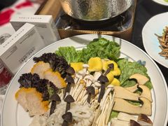-洪星渔庄临平菜(星万里店)