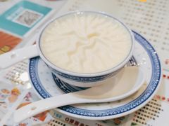 -广信牛奶甜品世家(台东店)