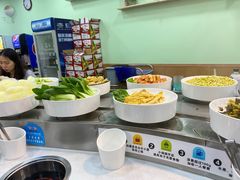 自助调料区-咕叽咕叽自助烤肉小火锅(西城广场购物中心店)