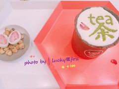 奶盖玫瑰大红袍-茶是一枝花泡茶店