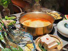 -罗勒家·养生火锅· Bistro(大望路店)