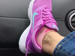 -NIKE上海青浦换季优惠店