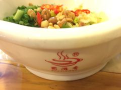 -蜀滋香鲜鱼美蛙火锅(339店)