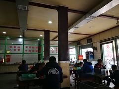 大堂-正宗北舞渡闪家胡辣汤(总店)