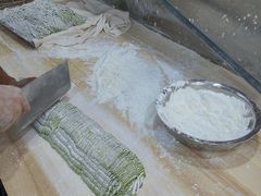 油泼面-手擀菠菜面(西康路店)