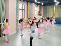 -雅米拉艺术中心(少儿舞蹈培训)