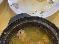 -吉莲利苑海鲜酒家(珠海拱北29年老字号店)