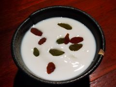 新疆手工老酸奶-楼兰新疆主题餐厅(悠方店)