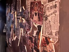 -荒岛实景沉浸密室(江汉路1店)