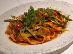 -LESCEDARS Brasserie Bistro香柏树