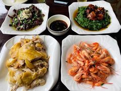 -新场古镇-停车场