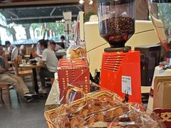 -TIMO COFFEE 阿拉校园面包