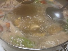 -肥仔文澳门猪骨煲(南京西路店)