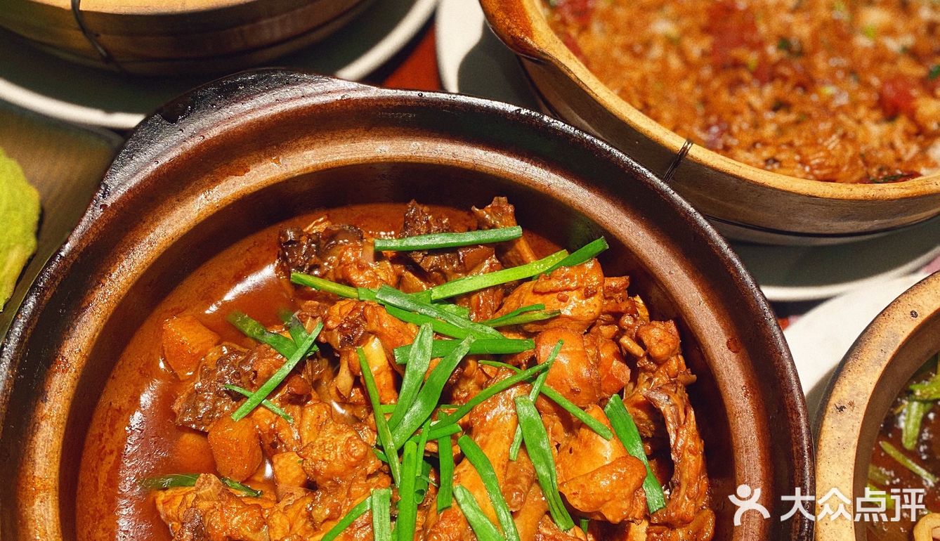 武汉探店🍲万物可啫江汉路宝藏餐厅「粤啫久」