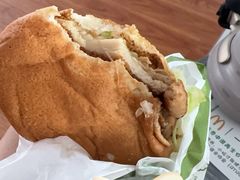 -麦当劳(鄂尔多斯机场店)