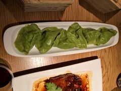 鲜虾菠菜饺-点心传说·粤菜点心(佐阾虹湾店)