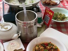 -巴陵全鱼席(湖南老字号汴河街店 )