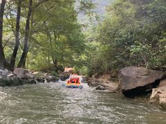 -雅鲁激流探险漂流